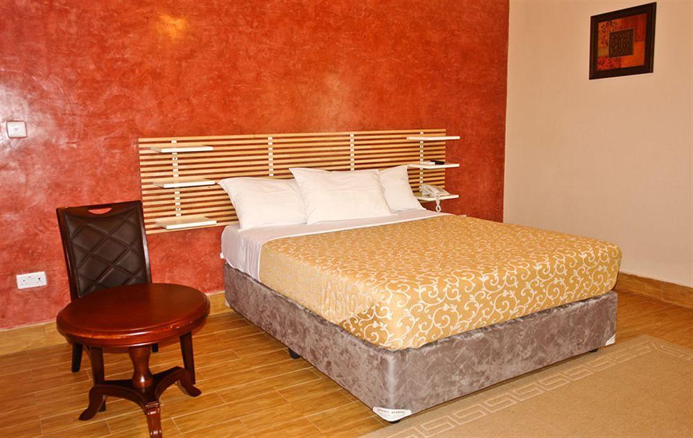 Tropical Enclave Hotel Accra Exteriér fotografie