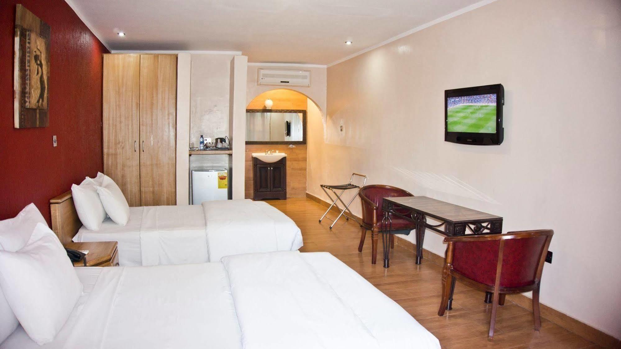 Tropical Enclave Hotel Accra Exteriér fotografie